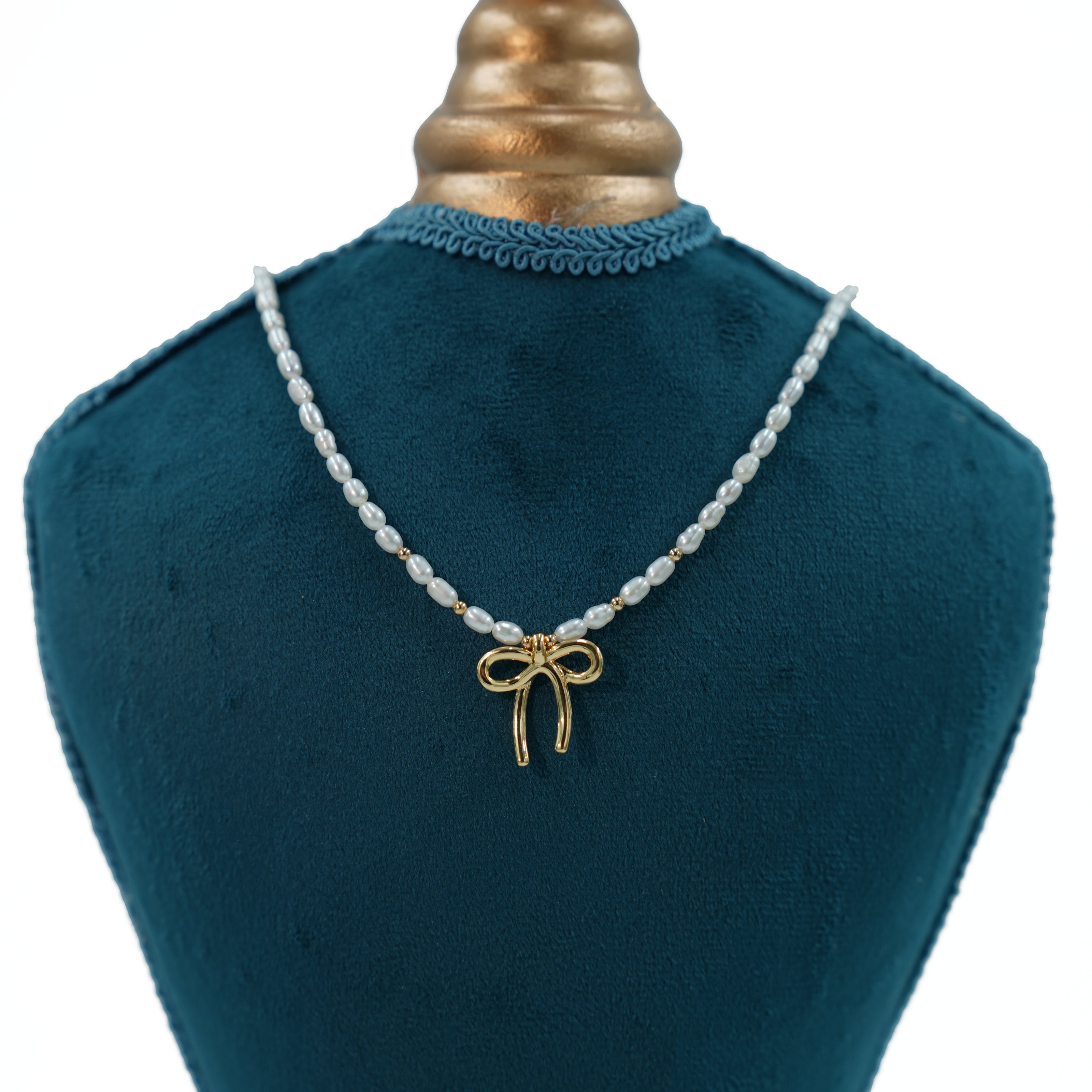 Vintage Gold Bow Natural Pearl Choker Necklace