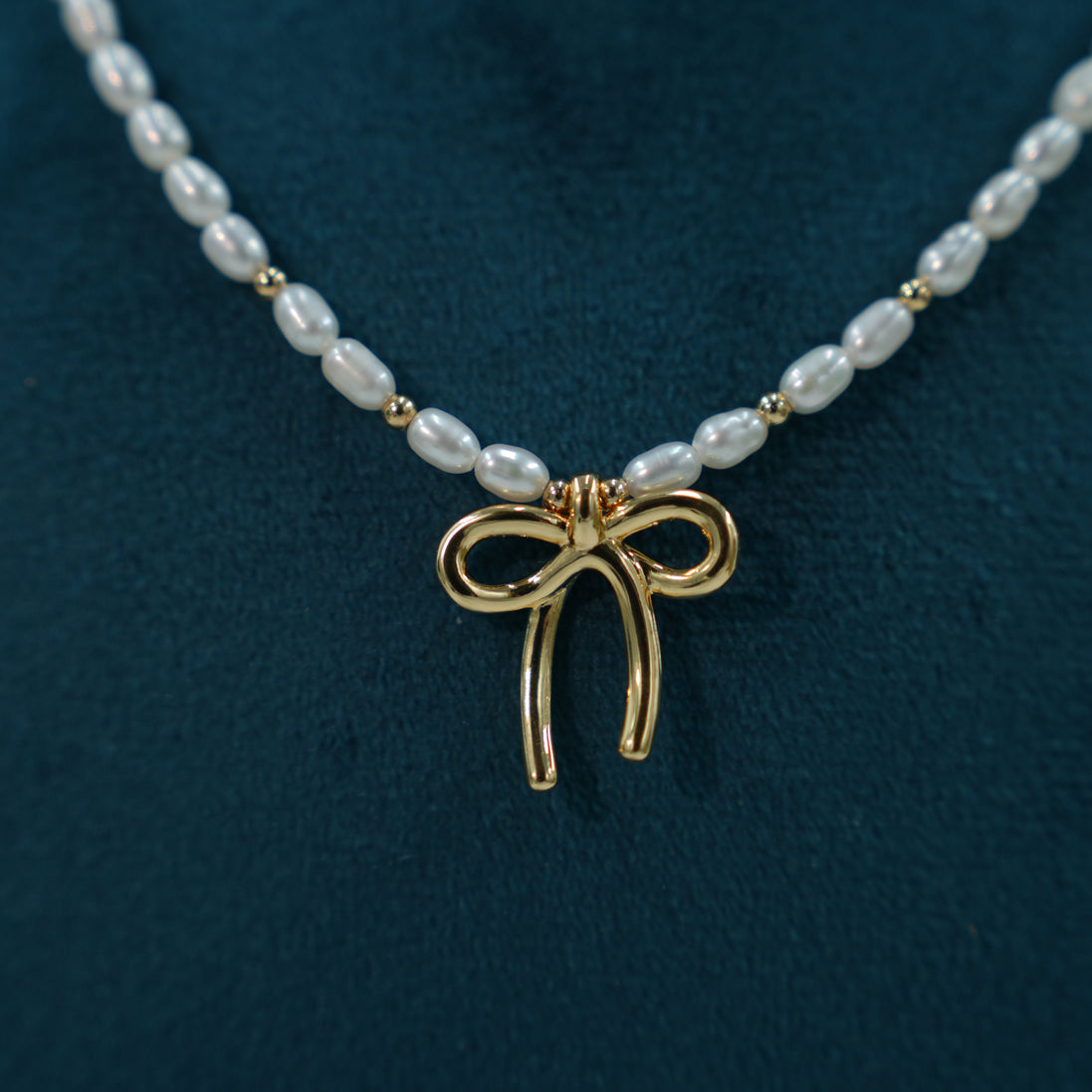 Vintage Gold Bow Natural Pearl Choker Necklace