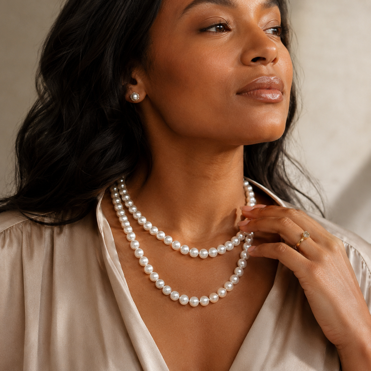 Elysian Classic Natural Pearl Necklace & Bracelet Set
