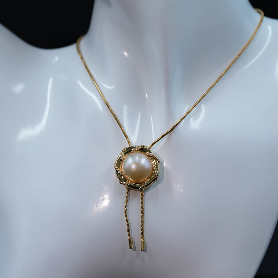 Vintage Golden Tassel Pearl Necklace