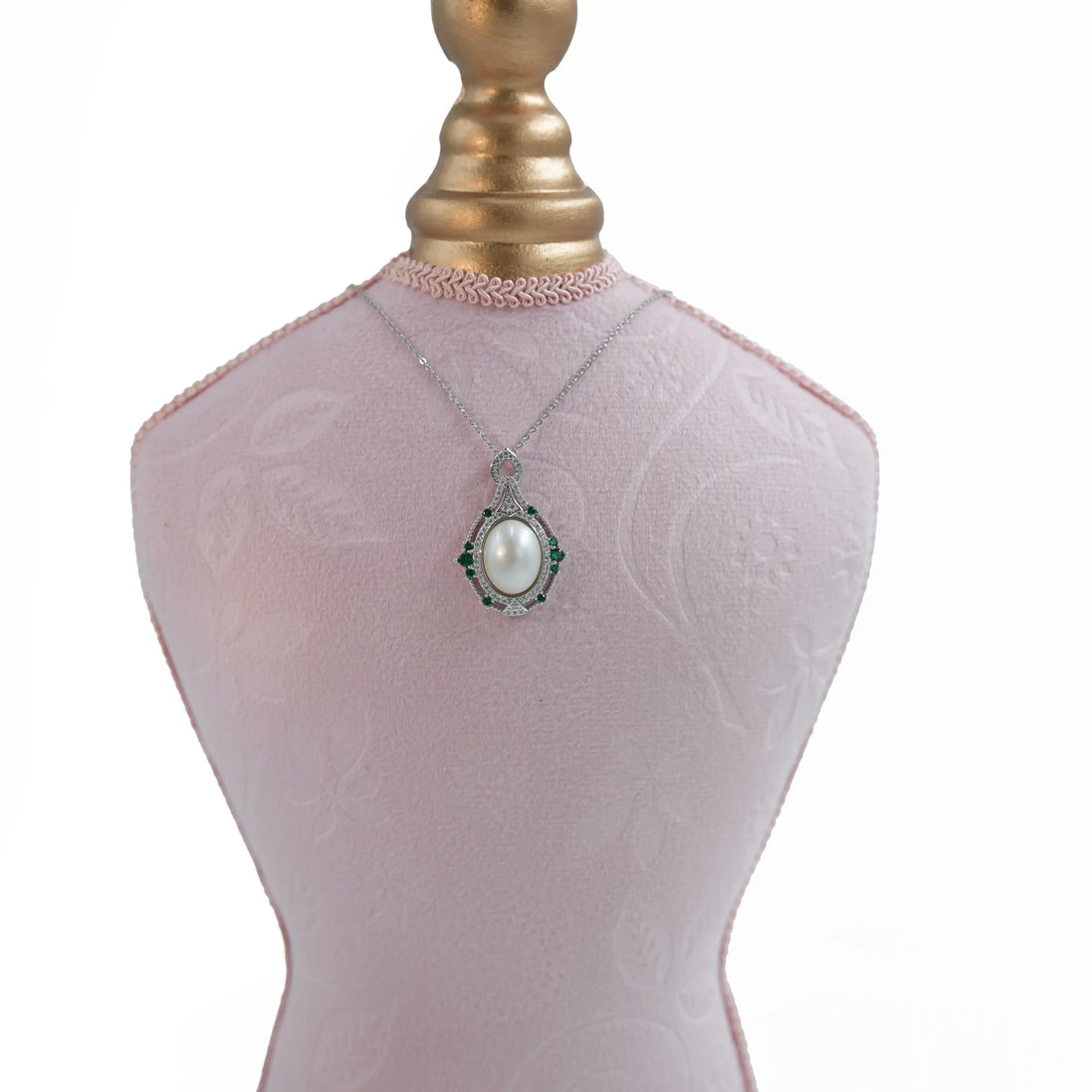 Emerald Halo Pearl Pendant Necklace