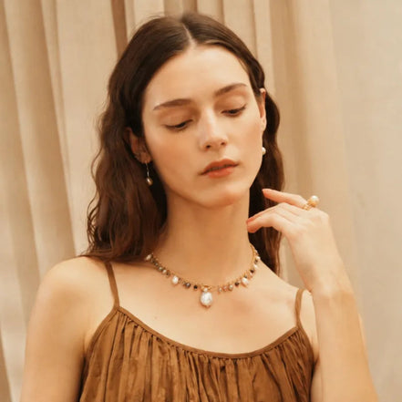 Floating Pearl Necklace