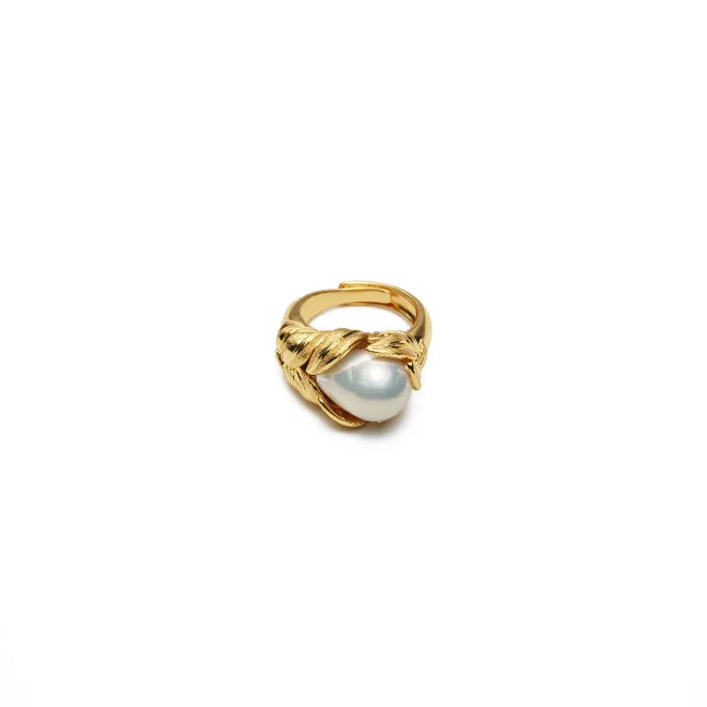 Vintage Gold Baroque Pearl Ring
