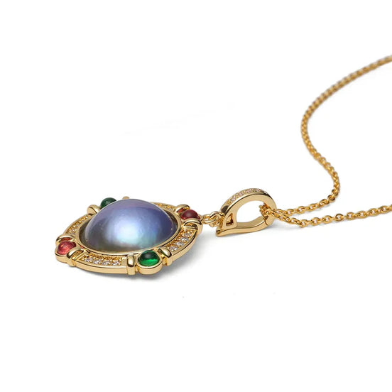 Vintage Medallion Natural Pearl Amulet Necklace